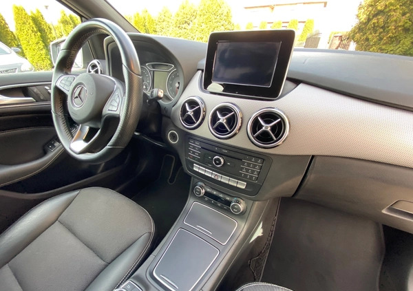 Mercedes-Benz Klasa B cena 43900 przebieg: 108000, rok produkcji 2015 z Pleszew małe 301